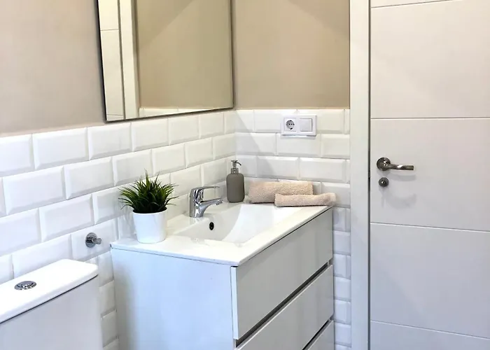 Centrico, Acogedor Y Luminoso Apartman