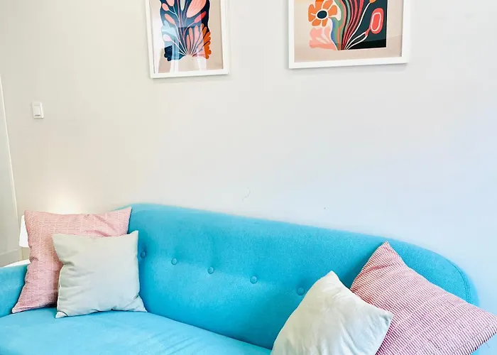 Centrico, Acogedor Y Luminoso *