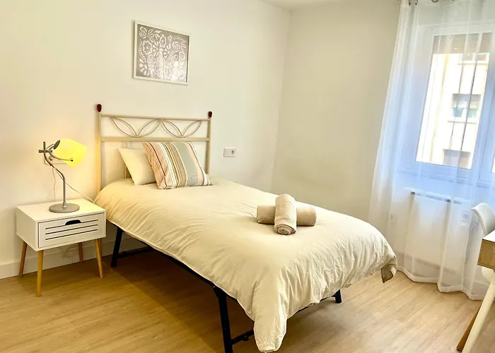 Centrico, Acogedor Y Luminoso Apartman